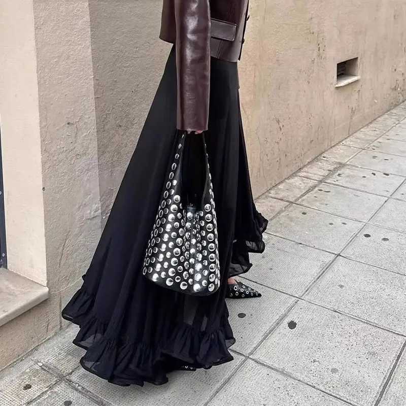 Womens Handbag Wen Studded Design Purses Shoder Hobo Bag Wen Bucket Bag Purse Leather Designer Handbags Streetwear Z250514