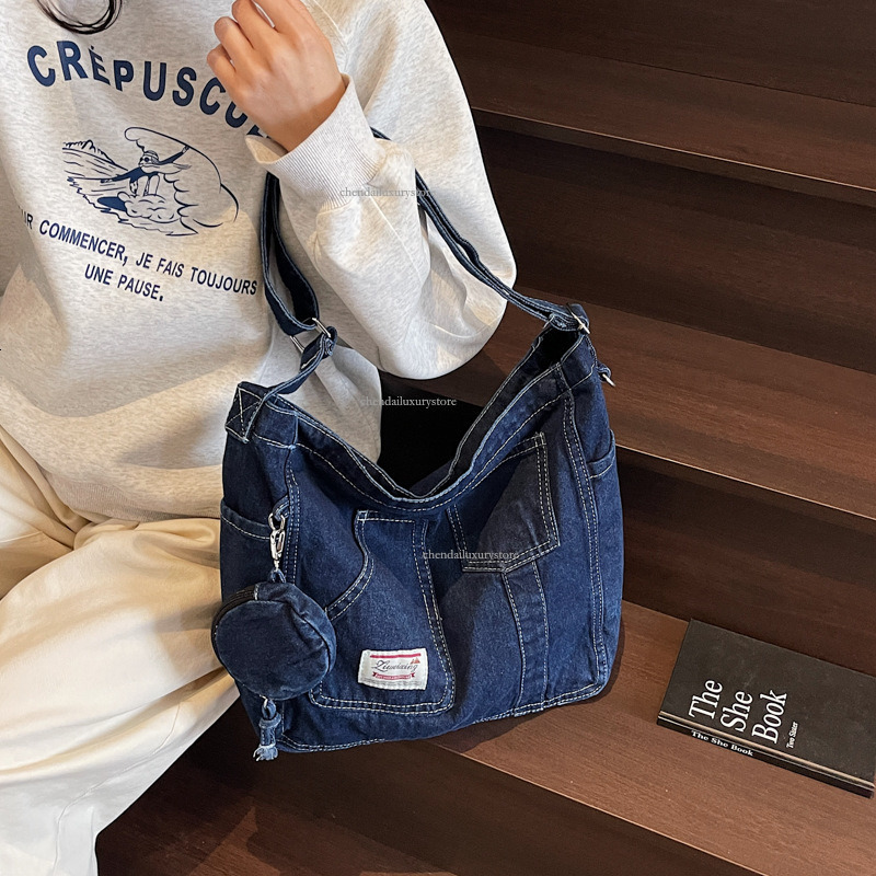 Free Shipping Designer Bag Women's Large Capacity Denim Bag New Fashionable Commuting Handbag Casual Multifunctional Crossbody Bag Shopping Bag