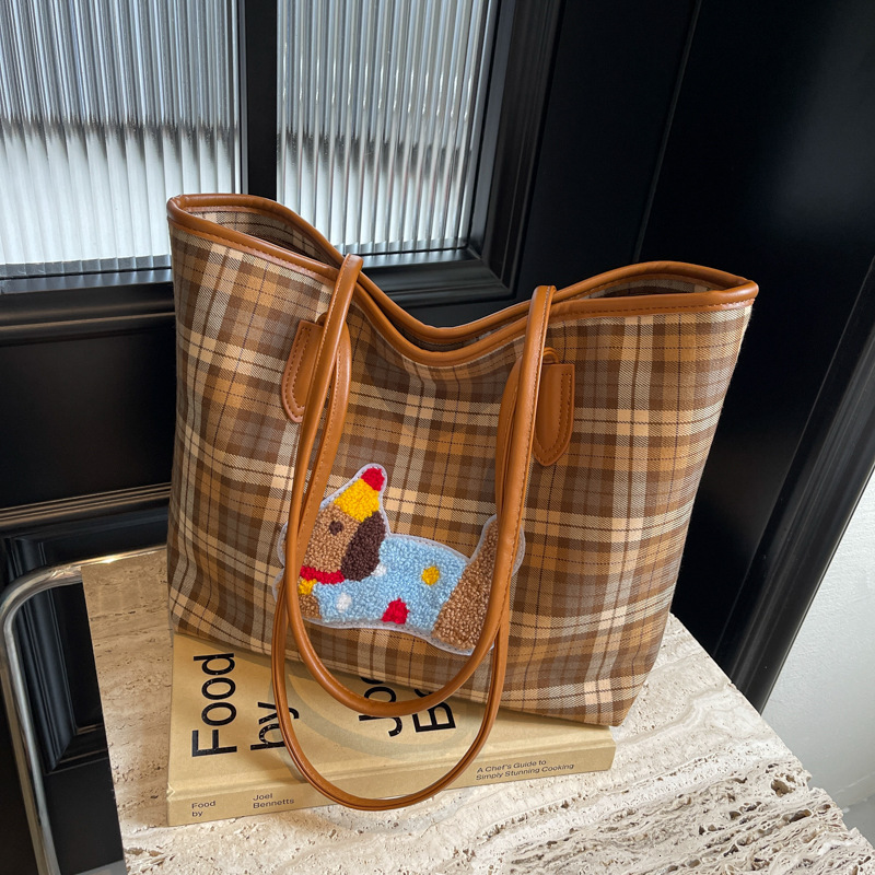 Checkered canvas for women's autumn 2025 new trendy Korean tote versatile large capacity armpit bag