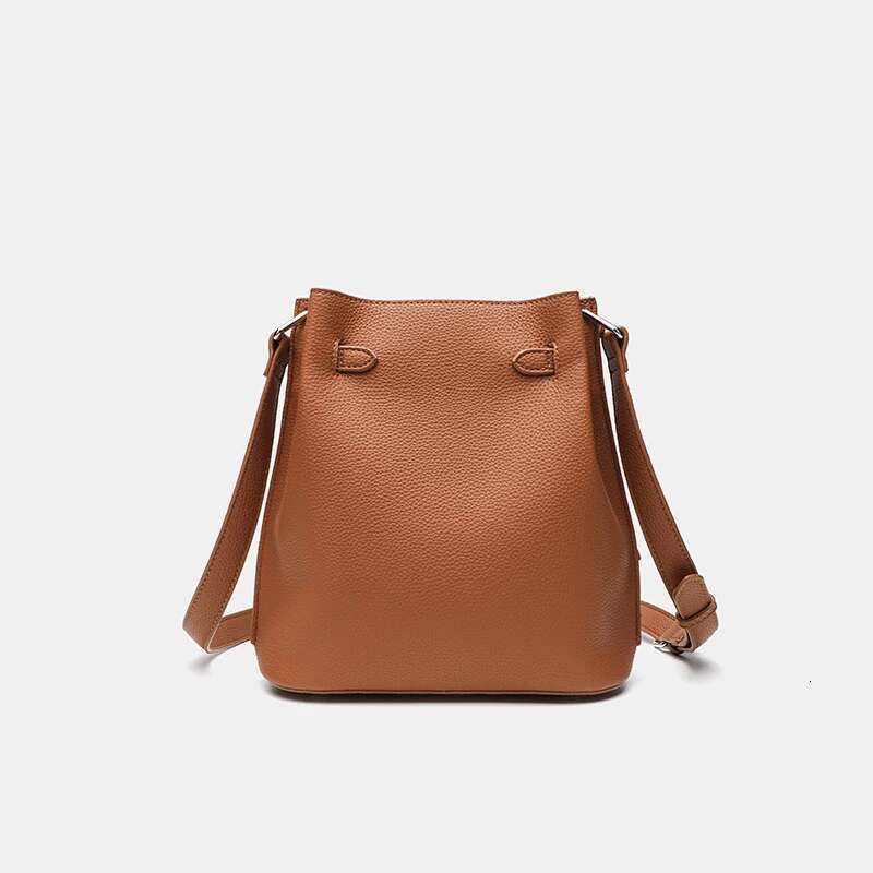2025 New Bucket Bag Casual Vertical Horseshoe Shoulder Crossbody Handbag For Women
