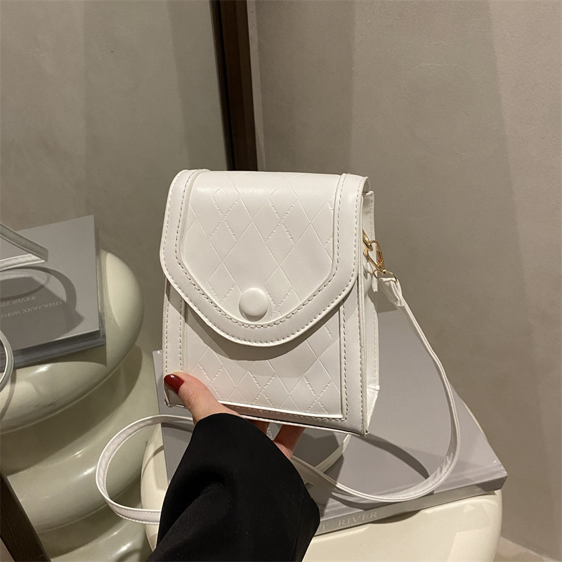 This Year's Popular Fashion Mobile Phone For Women In The Spring Summer Seasons Of 2025 Are Luxury Bag New Niche New Free Delivery Designer Bag S