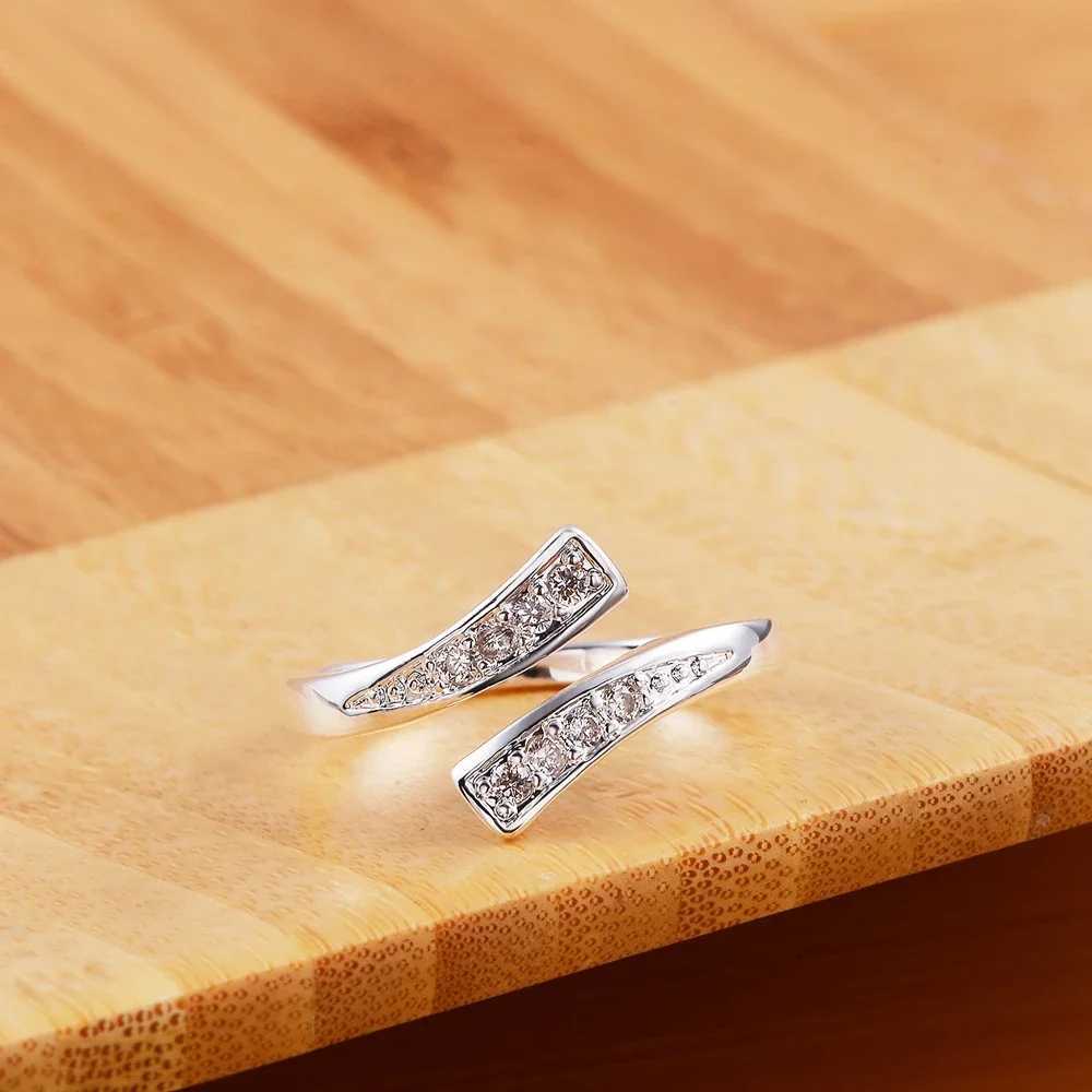 Hot 100% 925 Sterling Silver crystal Ring For women adjustable size Fashion party engagement wedding luxury Jewelry Holiday giftXJ250514