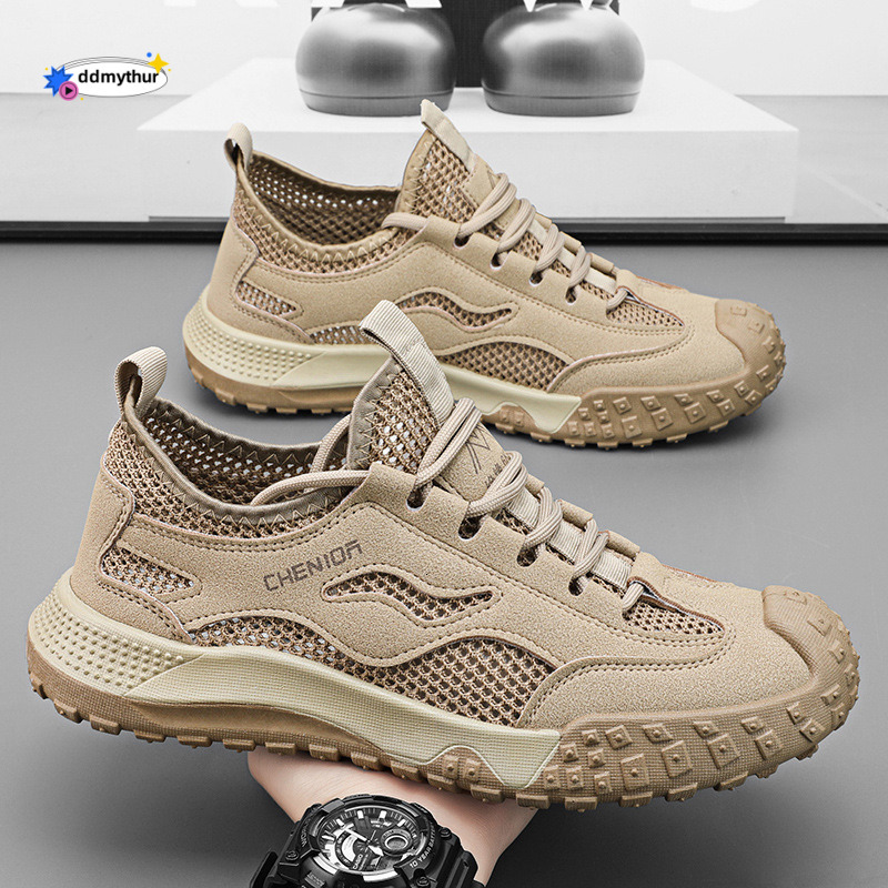 Labor protection mesh lightweight summer men's breathable odor proof construction site anti slip and wear-resistant casual sports shoes men ddmyt
