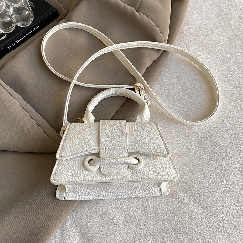 Free Delivery Designer Bag This Year's Popular Fashion Korean Version Mini Hand 2025 Autumn And Winter New Style Western Style Single Shoulder Cr
