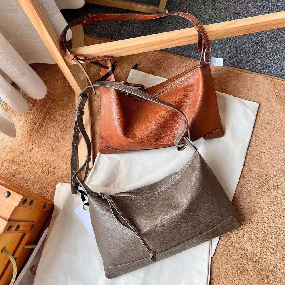 New High Quality Genuine Leather Large Capacity Tote Shoulder Bag
