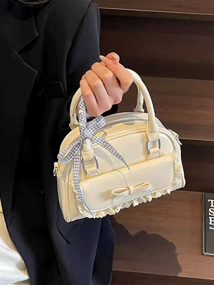 Luxury Designer Brand Mini Square Crossbody Bag For Wen 2025 New Sweet Bow Lace Handbag Fi PU Leather Shoder Bag Z250514