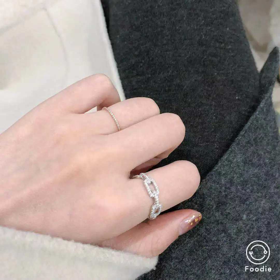 925 Sterling Silver Classic Link Chain She Simulated Diamond Stackable Ring for Women Crystal Zircon Engagement RingsXJ250514