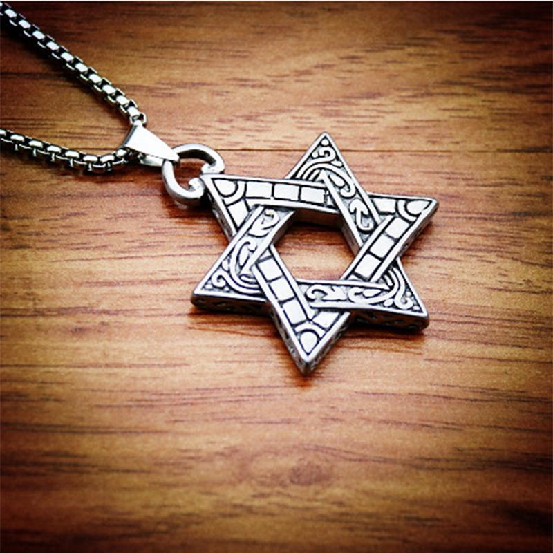 60cm High quality lifestyle, light luxury, personalized necklace, fashionable outfit, retro hip-hop, unisex pomegranate star pendant silver