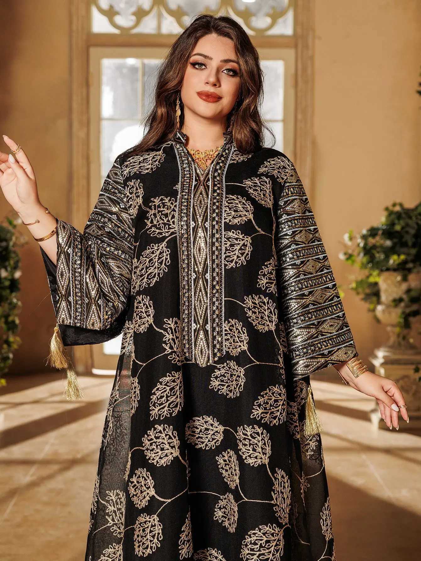 Muslim Womens Black Islamic Embroidered Abaya with Gold Detailing Ideal for Formal Occasions in Middle East like UAE and Saudi X250514