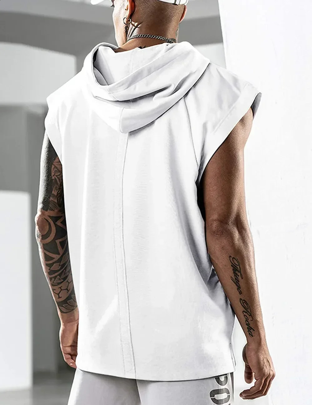 Hooded Solid Color Mens Casual Pullover Sports Mens T-shirt Sleeveless Mens Waistcoat Loose 250513