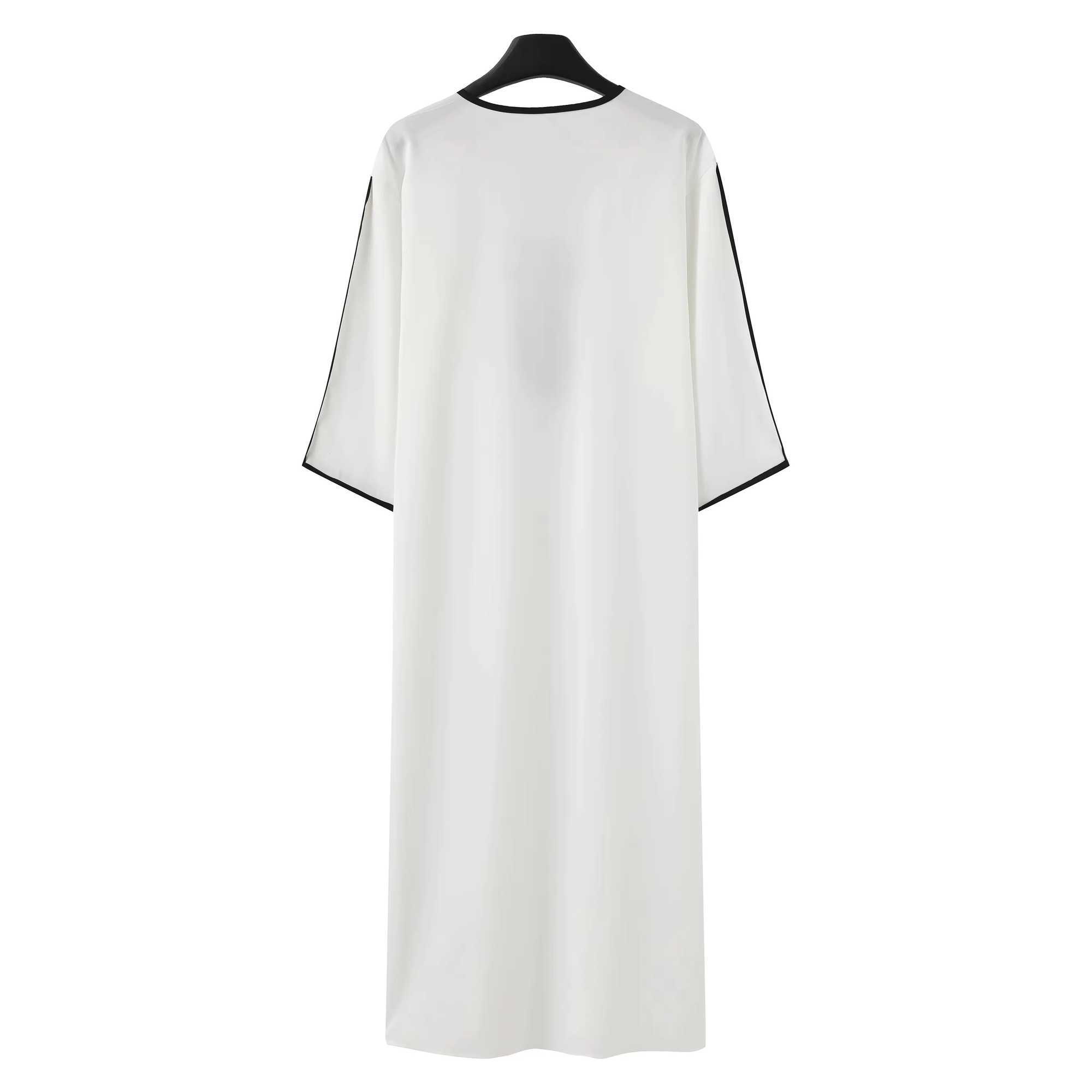 Moroccan style Muslim mens long robe white elegant exquisite embroidery mens long robe casual simple robe X250514