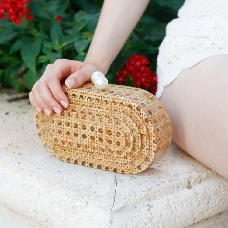 Women Acrylic Egg Cane Bag Rattan Clutch Bag For Wedding Party Purse Summer Beach Wicker Handbag Designer New