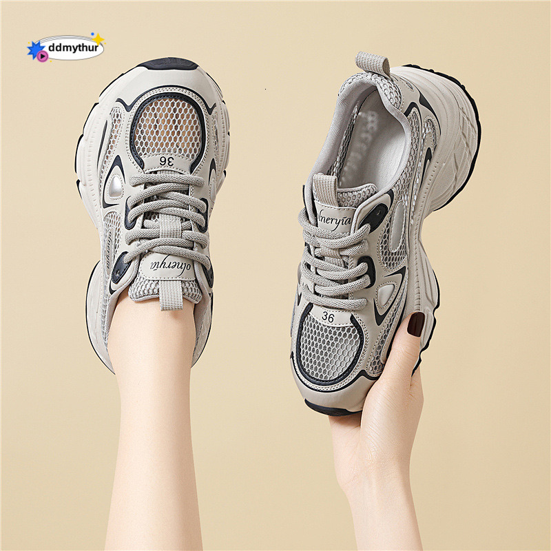 Dad's for women 2025 summer height increasing mesh white casual sports hiking shoes new thick soled ddmythur