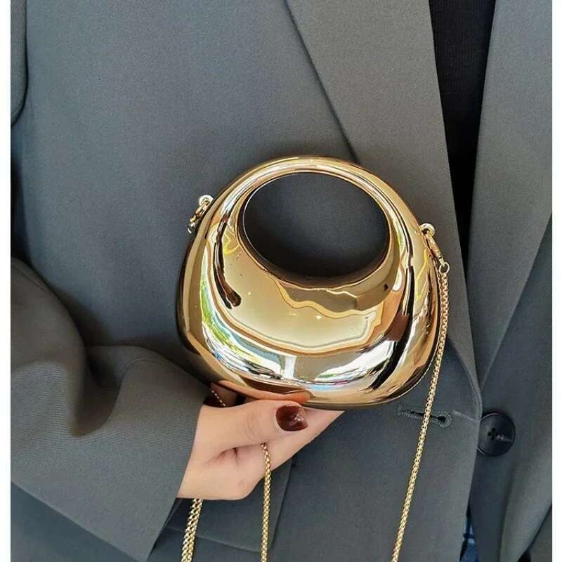 Hot Selling Crossbody New PVC Metallic Luster Half Moon Party Banquet Women's Bag Handbag Bolso De Mujer