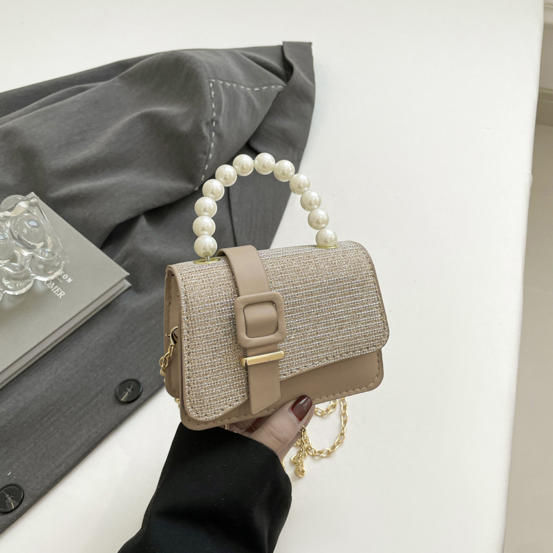 2025 Spring Women's New Trendy Niche Design Single Handbag Casual New Free Delivery Designer Bag Cross Shoulder Luxury Bag Small Square Bag