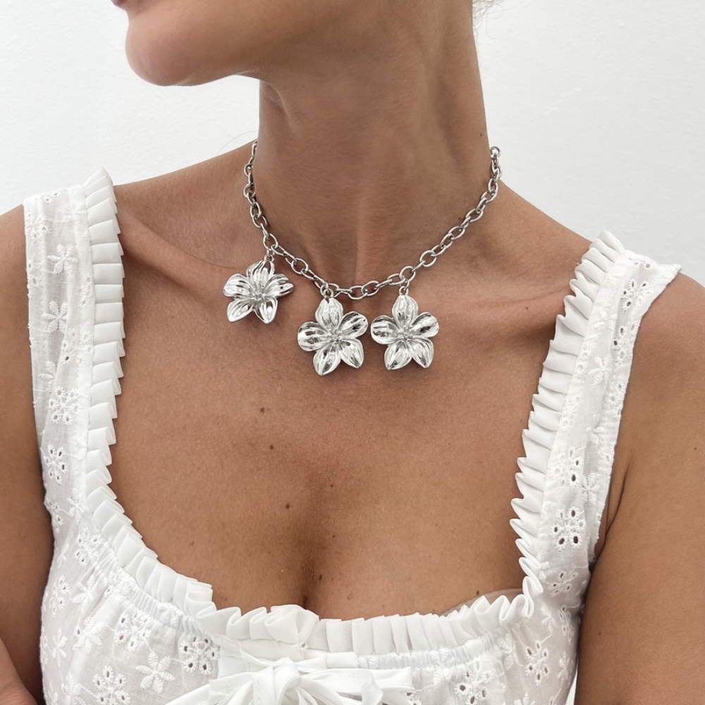 Retro Flower Pattern Geometric Neckpiece - Chic Clavicle Chain Jewelry