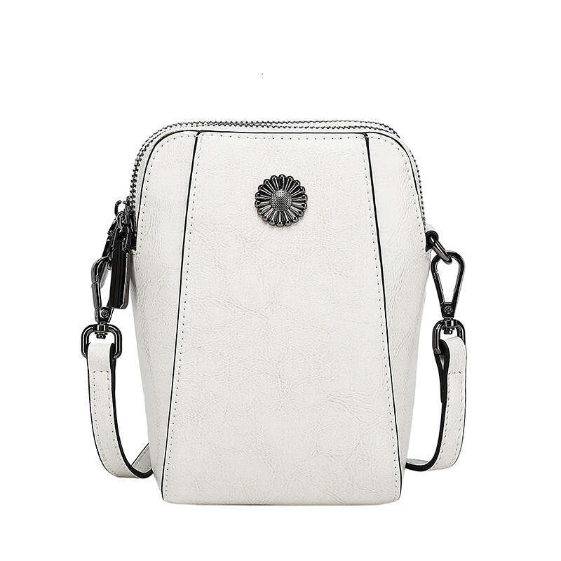 Cowhide small crossbody 2025 popular phone women's niche high-end sense shoulder bag, trendy temperament, versatile new trend ins