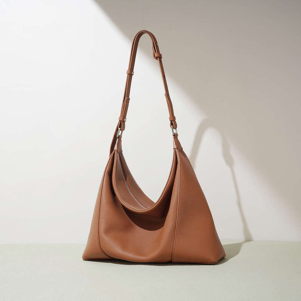 2025 New Design High-End Soft Leather Shoulder Women Fashionable Bag Stylish And Versatile Crossbody Bag For Women