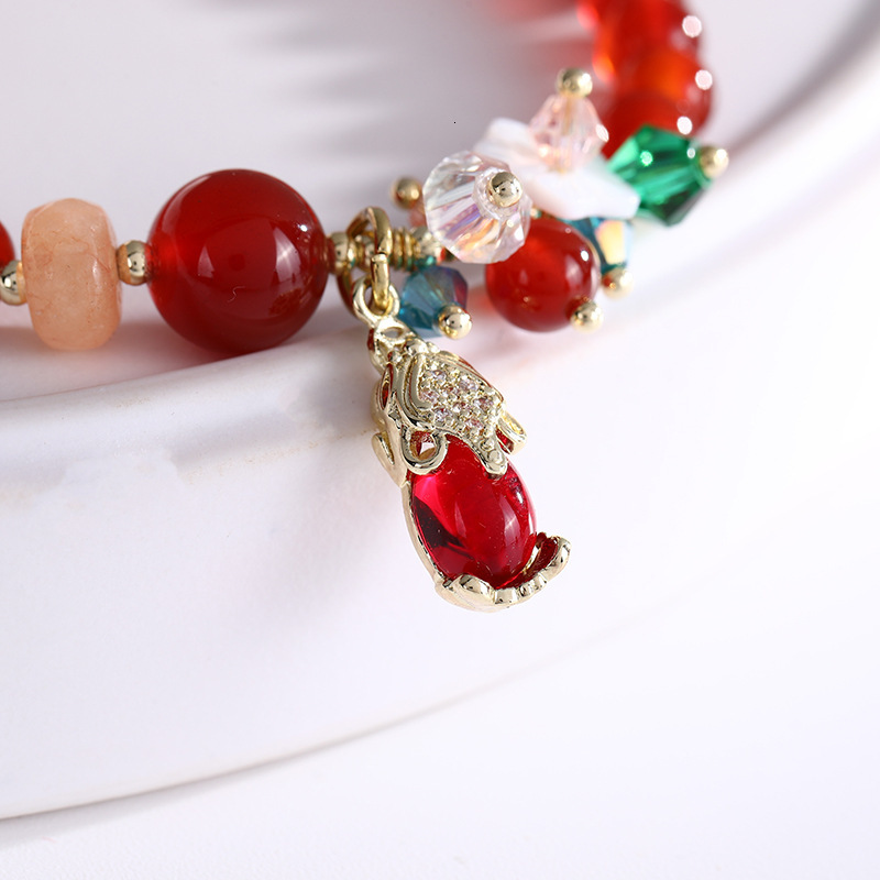 Noble and Exquisite Tiger Agate Crystal Bracelet, Female Pendant, Hand String, New Year Red Beaded Couple Jewelry