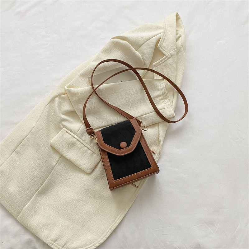 Free Delivery Designer Bag Online Celebrity Patchwork Lingge Small In Early Spring 2025 New Fashion Single Shoulder Crossbody Textured Mobile Phone Fo