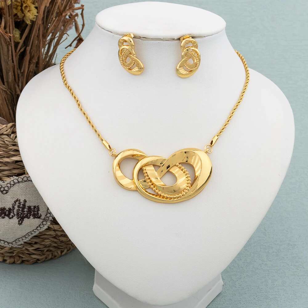 Dubai For Women Gold Color Love Ethiopian African Heart Necklace Earrings Set Arab Bridal Dowry Jewelry Gift