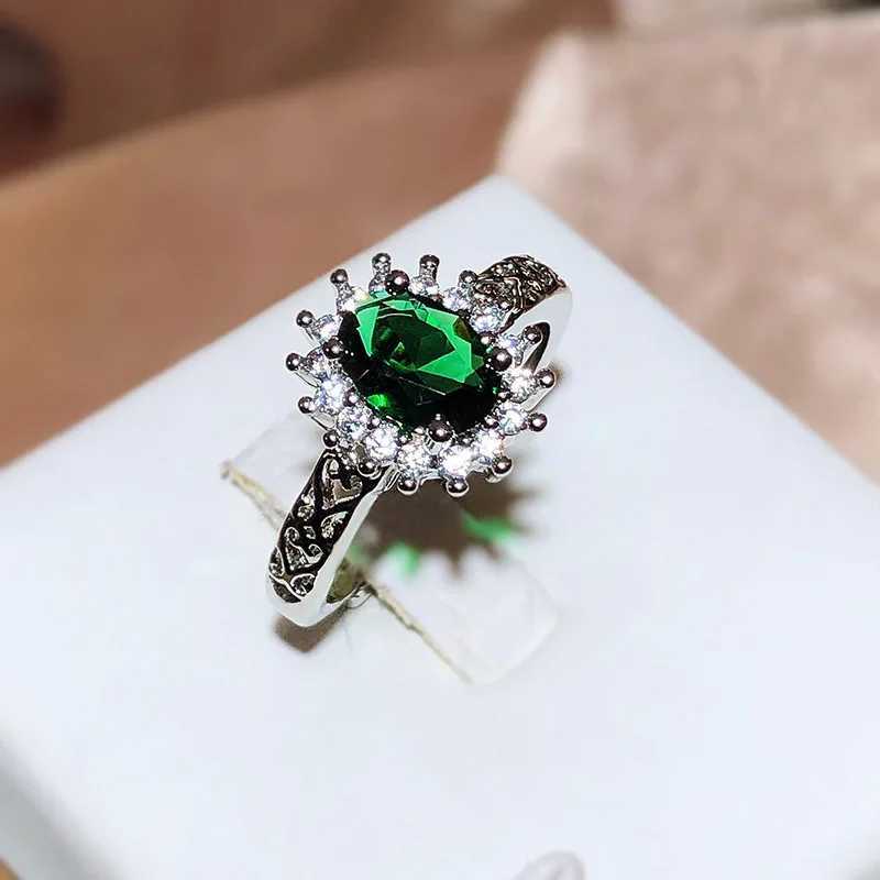 Exquisite 925 Silver Plated Ring for Womens Party Jewelry Shiny AAAA Zircon Ring Wedding Bridal Jewelry Engagement RingXJ250514