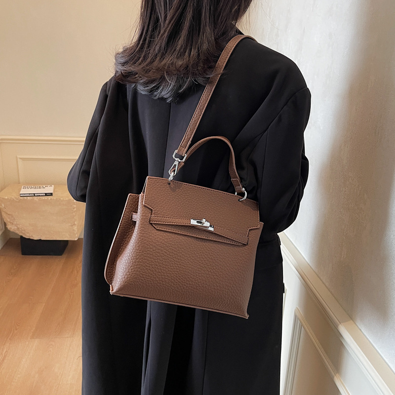 High end ladies' big 2025 popular new trend fashion handbag large capacity shoulder versatile crossbody bag