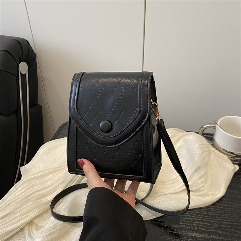 This Year's Popular Fashion Mobile Phone For Women In The Spring Summer Seasons Of 2025 Are Luxury Bag New Niche New Free Delivery Designer Bag S