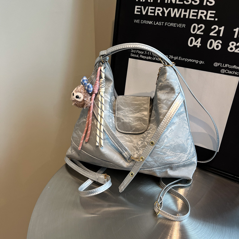 2025 Spring New Luxury Bag Cross Shoulder New Free Delivery Designer Bag Tote Fashion Leisure Backpack Simple Commuter Underarm Bag For Women