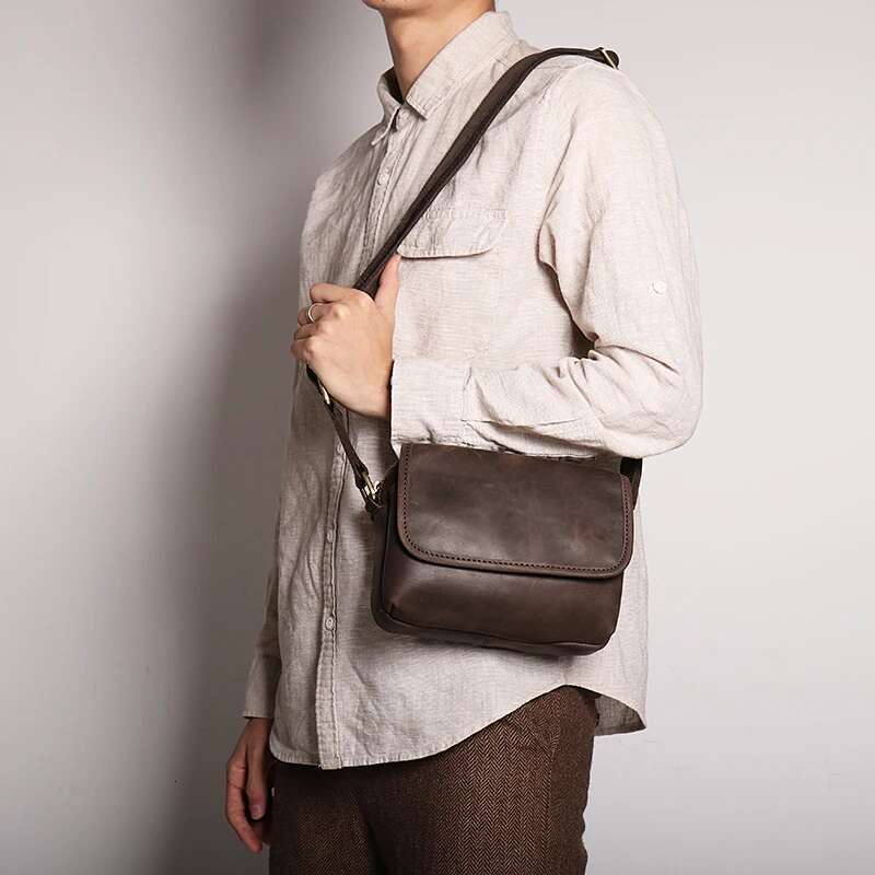 Real Men's Shoulder Vintage Daily Zipper Flap Phone Man Simple Bag Crazy Horse Leather Retro Sling Ba