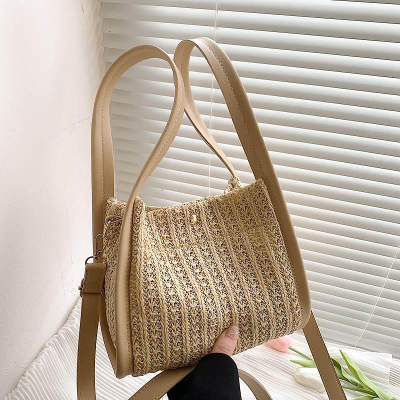 Luxury Bag Forest Style Versatile Casual Single Shoulder Women S 2025 Large New Free Delivery Designer Bag Capacity Underarm Commuting Handheld Straw 