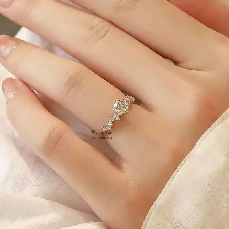 Gorgeous Luxury 1CT Moissanite 18K Solid Gold Custom Moissanite Engagement Ring Women