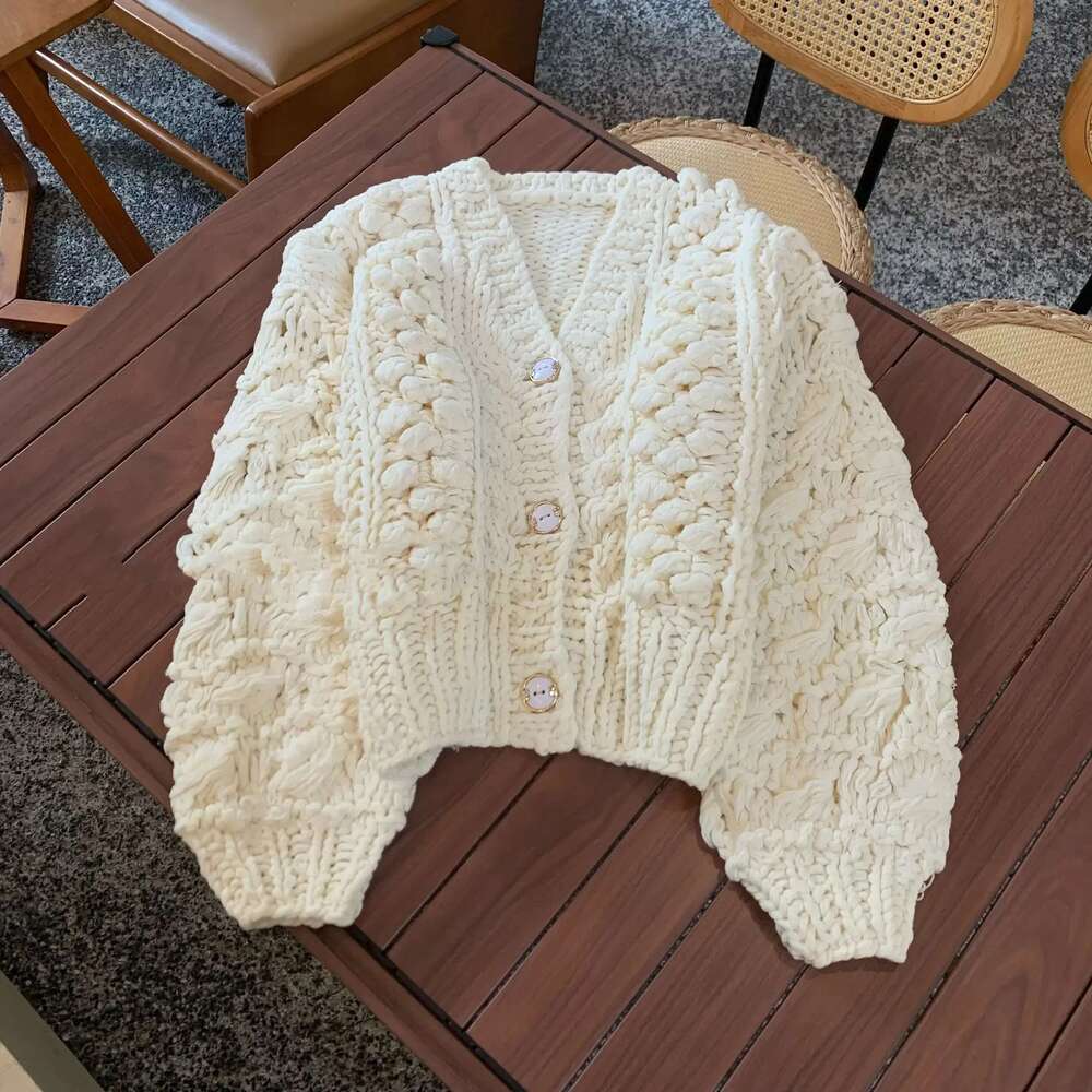 Women Handmade Chunky Cardigan Winter Bubble Sweater Knit Outwear