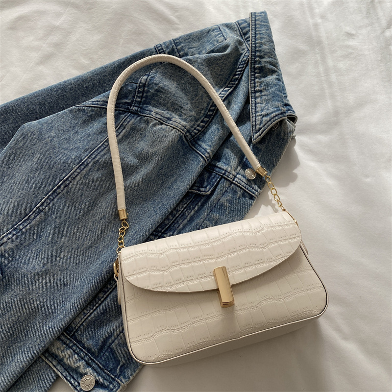 Korean Version Women's 2025 New Trendy Casual Crossbody Fashionable New Free Delivery Designer Bag Single Shoulder Armpit Bag Stylish Small Luxur