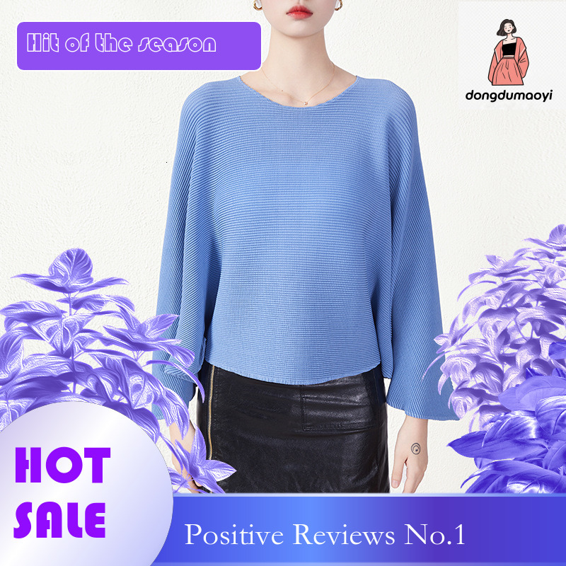 dongdumaoyi Miyake Bat Sleeve Top for Women 2024 Spring Autumn Fold New Style Loose and Slimming Round Neck T-shirt Solid Color Base Shirt