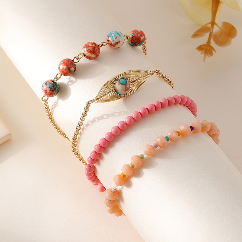 Fashionable and exquisite crystal bracelet, creative for girls' clothing, paired with bracelet accessories
