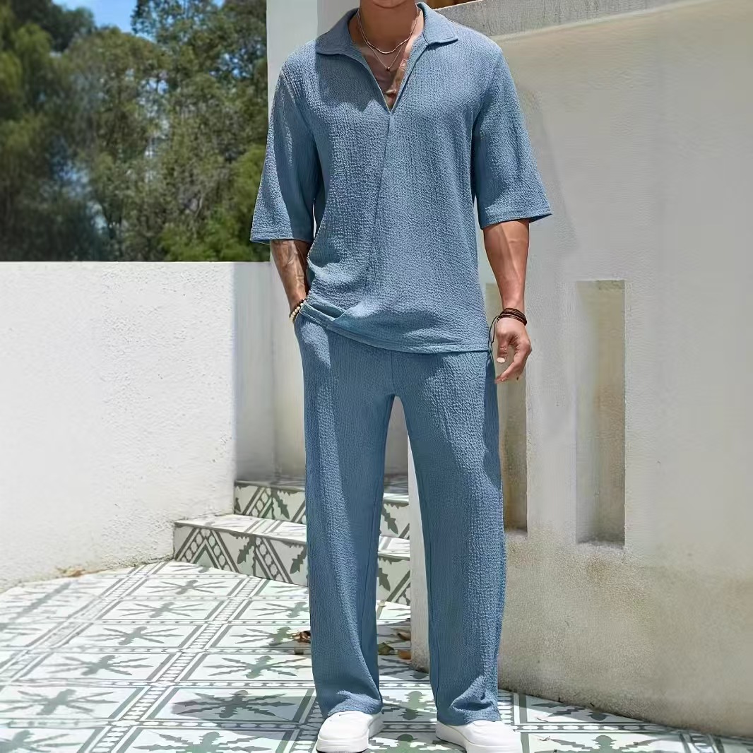Trendy men's commuting two-piece set, including a solid-color short-sleeve shirt and long pants.