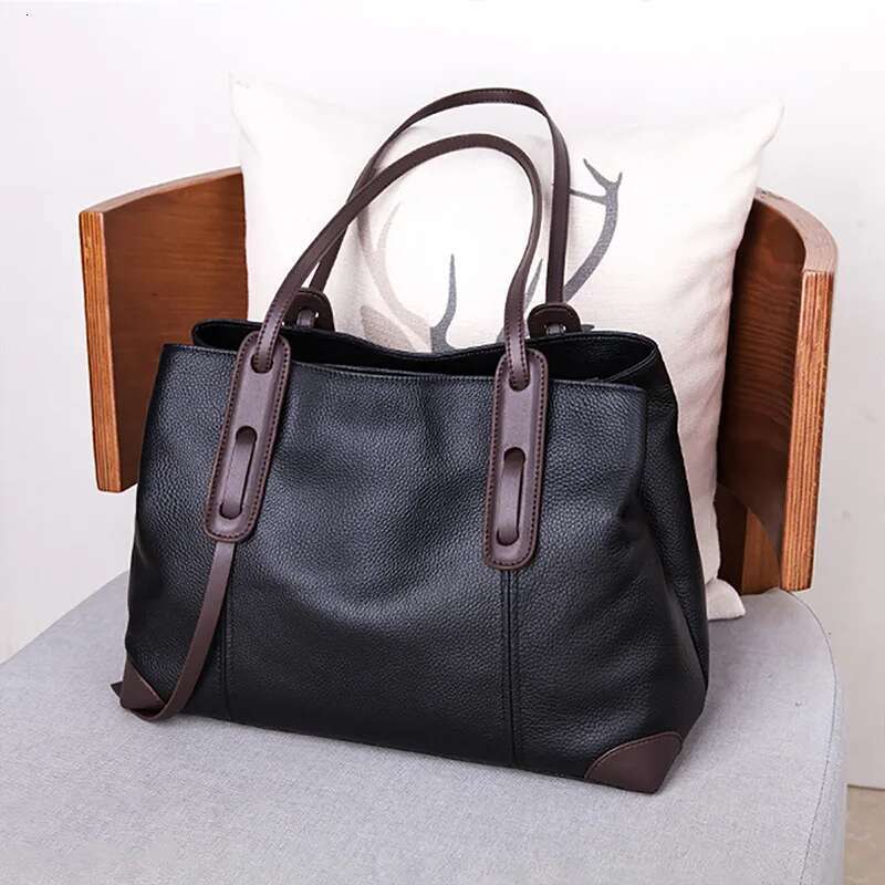 2024 New Women's High-Capacity High-End Genuine Leather Work Simple Commuting And Soft One Shoulder Tote Bag