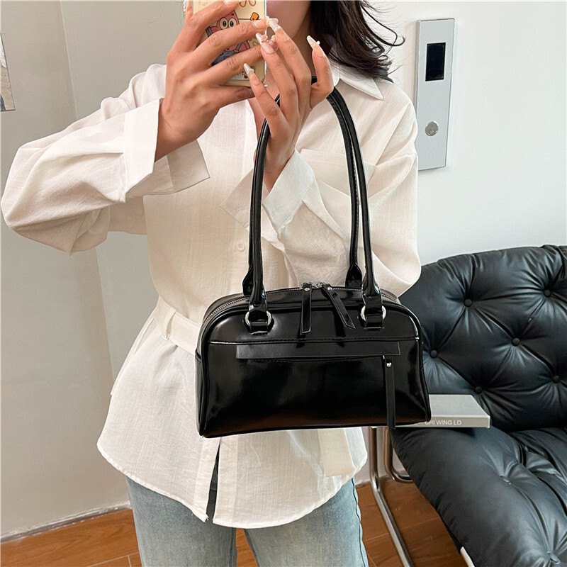 Premium Small Women 2025 New Style Spring and Summer Versatile Single Shoulder Underarm for Work, Commute, Handheld Pillow Bag
