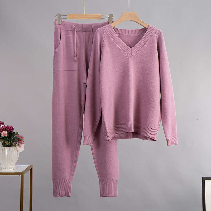 Women's Wear Sweater Autumn And Winter Warm Base V-Neck Sweater+Pocket Shorts Two-Piece Set