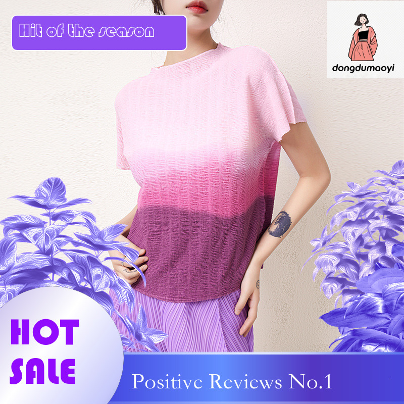 dongdumaoyi Miyake short sleeved T-shirt pleated 2024 summer digital print round neck loose thin style chic design top for women