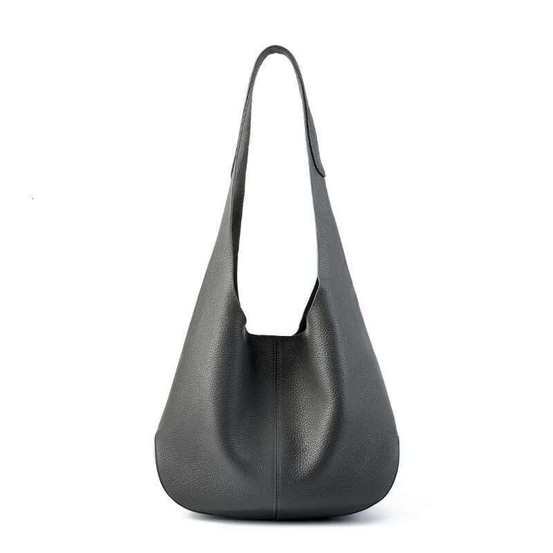 2025 new design bucket large capacity top layer tote bag, high-end feeling, underarm single shoulder leather bag