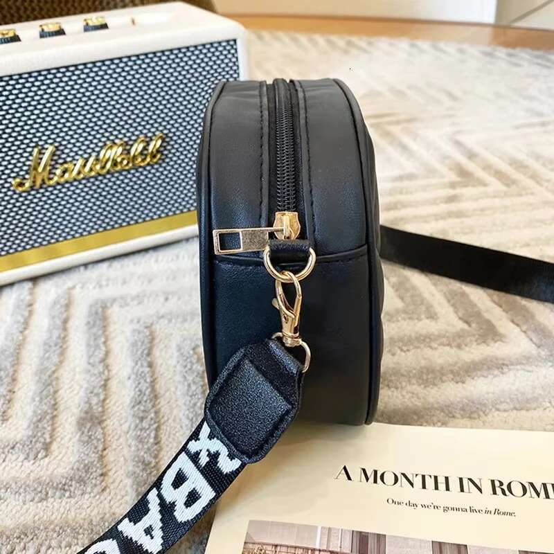 Small Fashion Women's Crossbody Bag PU Leather Zipper Handbag Designer Messenger Summer Travel Purse for Female