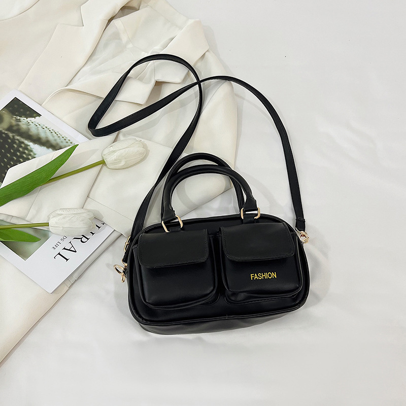 Spring And Summer New Fresh Luxury Bag Women s Fashionable Casual New Free Delivery Designer Bag Handheld Small Square Bag Korean Niche Single Shoulde