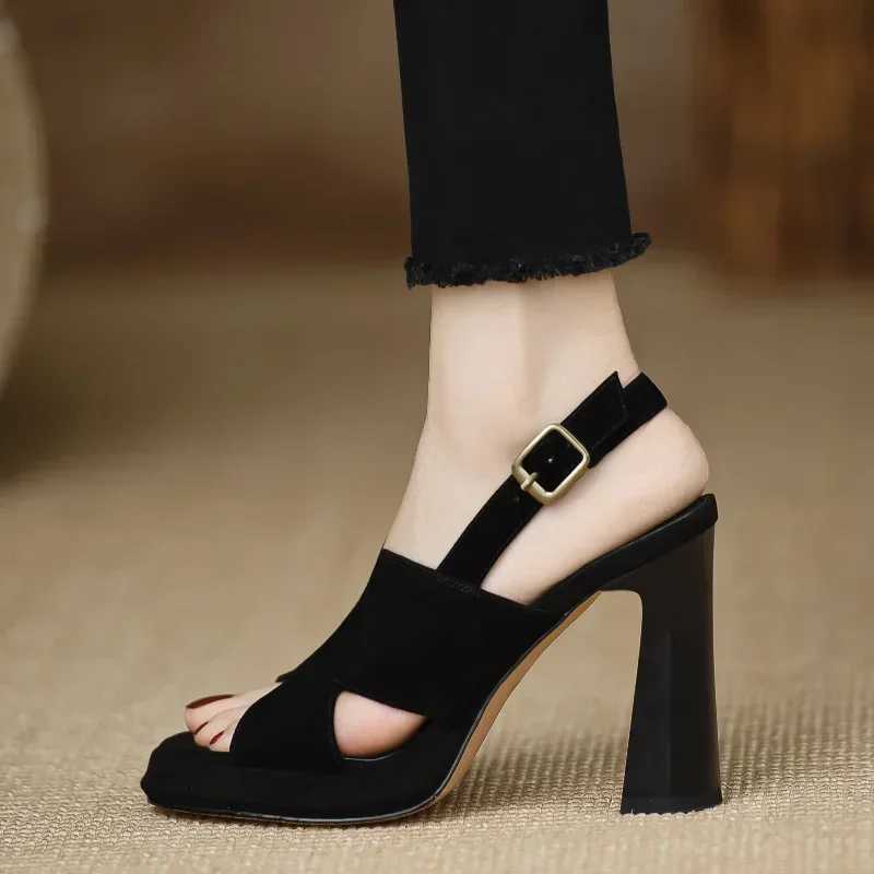 Women Cross Strap High Heels Sandals Summer New Black Hook Heels Party Shoes Woman Fashion Buckle Strap Platform Sandals W250514
