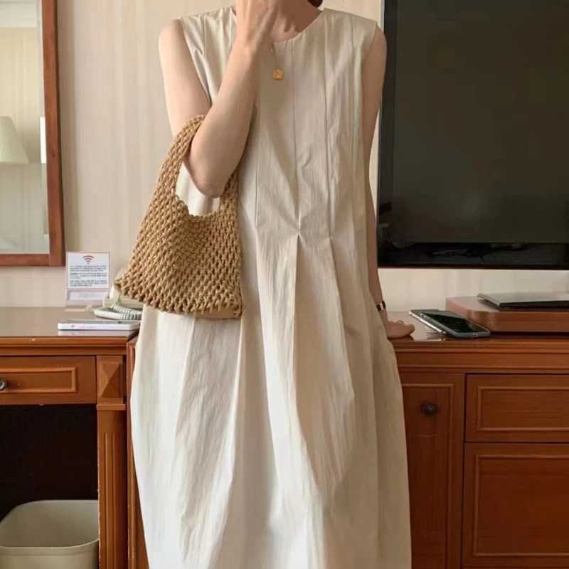REALEFT Summer Solid O-Neck Pleated Womens Tank Dresses 2024 New Korean Sleeveless Casual Loose A-Line Dresses Pockets FemaleXJ250514