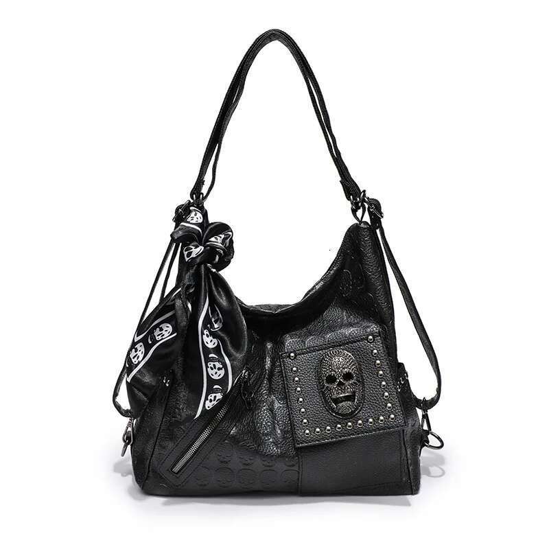 Y2k Aesthetic Trendy Casual Tote Bags Vintage All Match Women High-Capacity Handbags Fashion Rivet Skull Shoulder Underarm Bag