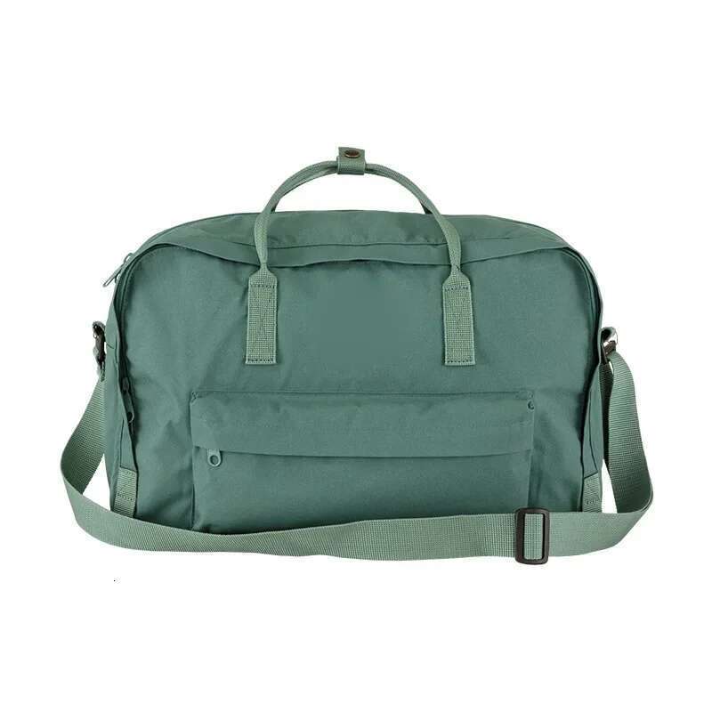 Travel Bags 30L Swedish Shoulder Backpack Large Capacity Fiess Multi Functional Waterproof Travelling Desinger Laptop Bag