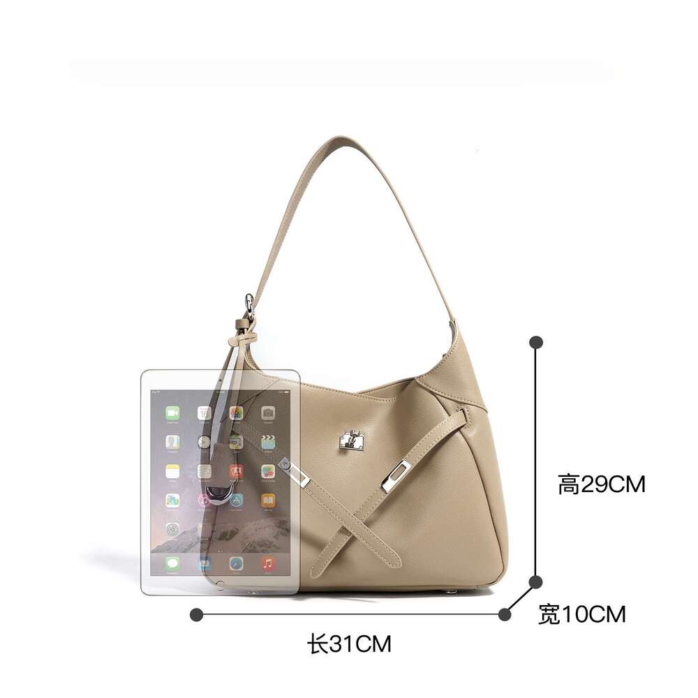 2025 Autumn And Winter New Single Shoulder Crossbody Leather Niche Design High-End Fashion Simple Women's Armpit Bag