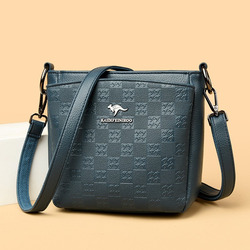 2025 New Free Delivery Designer's Bag New Crossbody Single Shoulder Fashion Women's Mom Small Square Bag